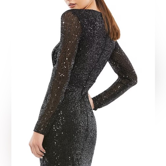 MAC DUGGAL 🆕 Leena Long Sleeve Deep Surplice V-Neck Sequin Thigh High Slit. 12 - Picture 4 of 5